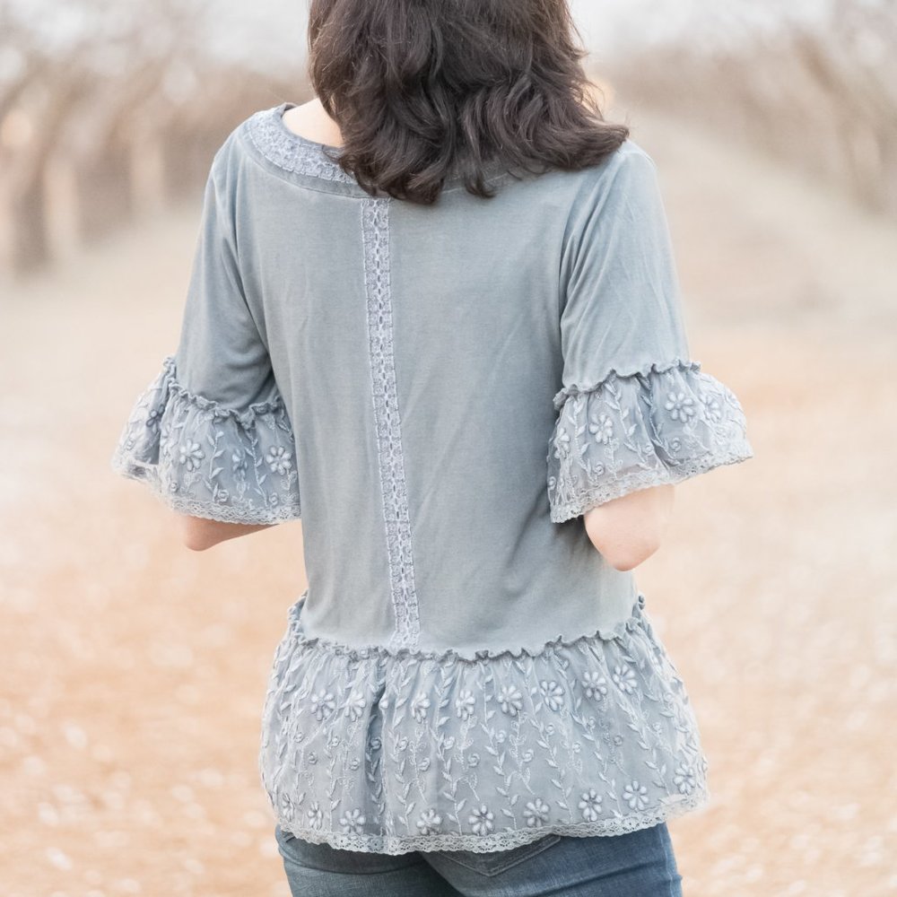 Vintage Style Lace Peplum String Tie Top In Ash - Picture 3 of 6